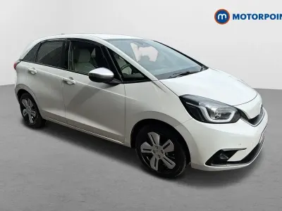 Used Honda Jazz Hybrid 109 HP (80 kW) 2021 White Hatchback
