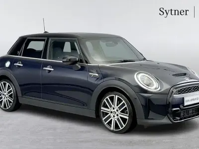 Used Mini Cooper S Exclusive 176 HP (129 kW) 2021 Black Hatchback