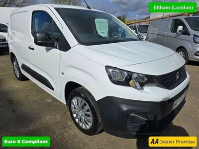 used Peugeot Partner 1.5 BLUEHDI PROFESSIONAL L1 101 BHP IN WHITE WITH 66224 MILES AND A FULL SE