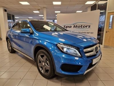 Mercedes GLA220