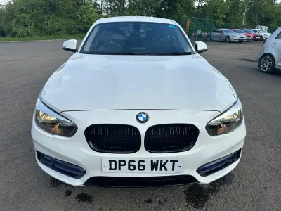 Used BMW 116 Sport Line 116 HP (85 kW) 2017 White Hatchback