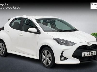 Used 2025 Toyota Yaris Hybrid Hatchback | £19,384 (Good price)