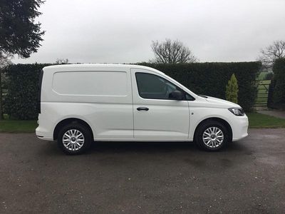 Used VW Caddy 102 HP (75 kW) 2022 White MPV
