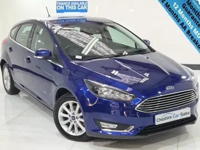 Usado Ford Focus Titanium 125 CV (91 kW) 2018 Azul Utilitario