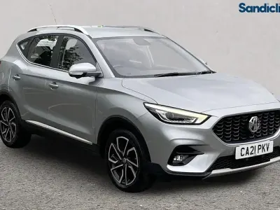 Używany MG ZS Exclusive 196 KM (144 kW) 2023 Srebrny SUV