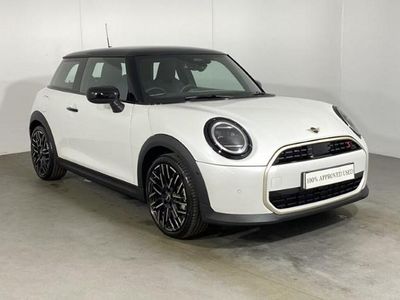 Used Mini Cooper Exclusive 204 HP (150 kW) 2025 Hatchback