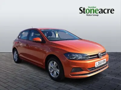 Used VW Polo SE 95 HP (69 kW) 2018 Orange Hatchback