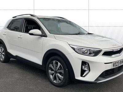 White Used 2023 Kia Stonic SUV | £13,016 (Good price)