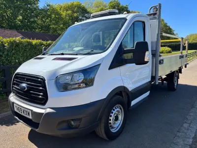 Usado Ford Transit 130 CV (95 kW) 2019 Blanco Descapotable