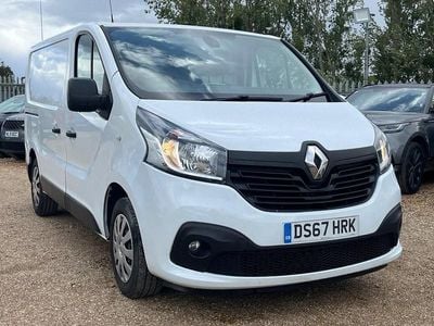 White Used 2017 Renault Trafic Business MPV | £4,999 (Fair price)