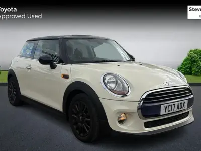 Used Mini Cooper Hatch 136 HP (100 kW) 2017 Silver Hatchback