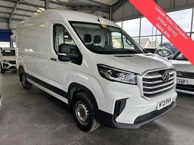 Maxus V90