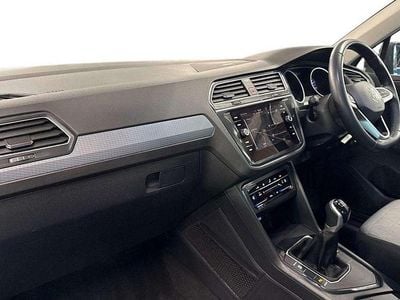 Used VW Tiguan Life 150 HP (110 kW) 2022 Grey SUV