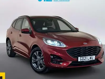 Begagnad Ford Kuga ST-Line 224 HK (164 kW) 2020 Röd SUV