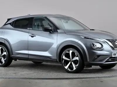 Used Nissan Juke Tekna 114 HP (83 kW) 2022 Grey SUV