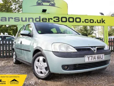 Used Vauxhall Corsa Elegance 90 HP (66 kW) 2001 Green Hatchback