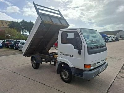 Used Nissan Cabstar 2001 White Pickup