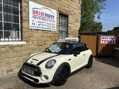 Usado Mini Cooper S Hatch 2016 Branco Citadino