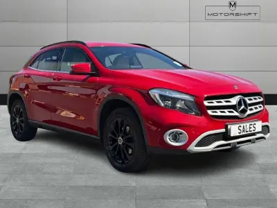 Usado Mercedes GLA200 SE 156 HP (114 kW) 2018 Vermelho SUV