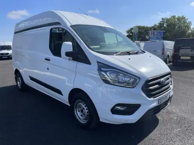 Used Ford Transit Custom Trend 105 HP (77 kW) 2021 White