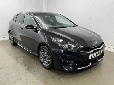 Używany Kia Ceed GT-Line 158 KM (116 kW) 2023 Czarny Hatchback