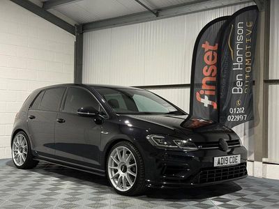 Black Used 2019 VW Golf VII R Hatchback | £22,995 (Fair price)