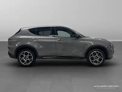 Begagnad Alfa Romeo Tonale Sprint 158 HK (116 kW) 2024 Grå SUV