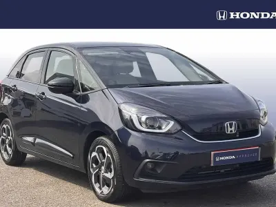 Used Honda Jazz Hybrid 109 HP (80 kW) 2022 Red Hatchback