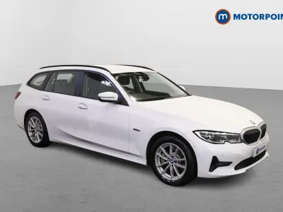 Begagnad BMW 330e