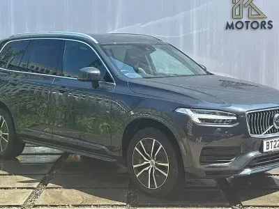 Used Volvo XC90 Momentum 250 HP (183 kW) 2021 Grey SUV