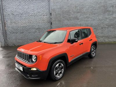 Begagnad Jeep Renegade Sport 120 HK (88 kW) 2016 Orange SUV