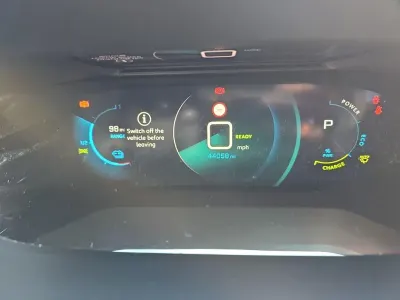 Second-hand Peugeot e-208 GT 100 kW (136 CP) 2021 Roșu Hatchback