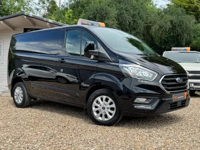 Used Ford Transit Custom Limited 130 HP (95 kW) 2023 Black Van