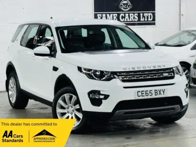 Used Land Rover Discovery 4 SE 2015 White SUV