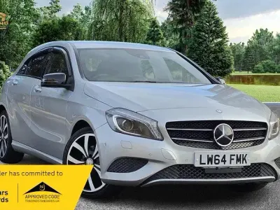 Used Mercedes A180 Sport Edition 122 HP (89 kW) 2014 Silver Hatchback