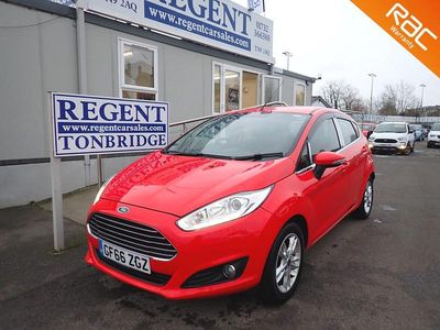 Used Ford Fiesta Zetec 82 HP (60 kW) 2016 Red Hatchback