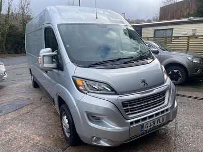 Used Peugeot Boxer 130 HP (95 kW) 2018 Silver Van