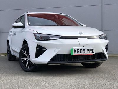Used MG MG5 EV Trophy 61 kW (83 HP) 2024 White Estate