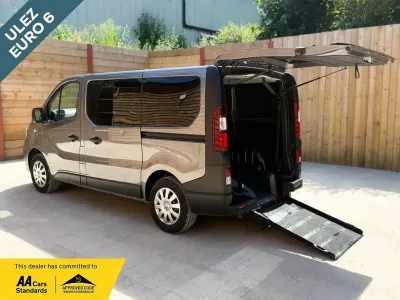 Used Renault Trafic Business 2019 Grey MPV