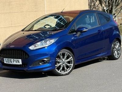 Used Ford Fiesta ST-Line 140 HP (102 kW) 2016 Blue Hatchback