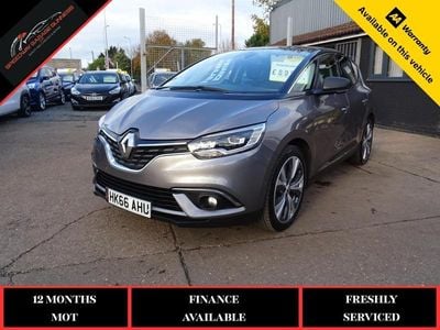 Usado Renault Scénic III Dynamique 2016 Gris Monovolumen