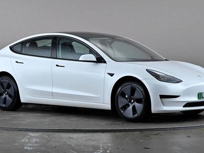 White Used 2022 Tesla Model 3 RWD Sedan | £19,298 (Fair price)