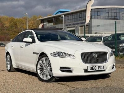 Jaguar XJ