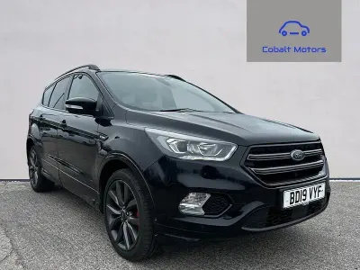 Second-hand Ford Kuga ST-Line 150 CP (110 kW) 2019 Negru SUV