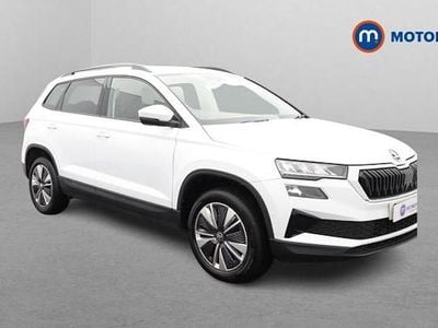 White Used 2024 Skoda Karoq SE Drive SUV | £17,399 (Fair price)