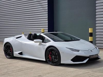 Used Lamborghini Huracán 610 HP (448 kW) 2016 White Cabriolet