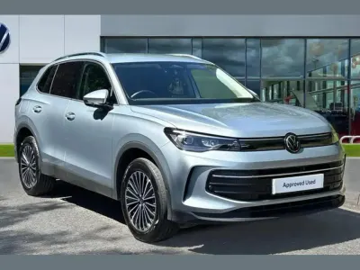 Used VW Tiguan Match 200 HP (147 kW) 2025 Silver SUV