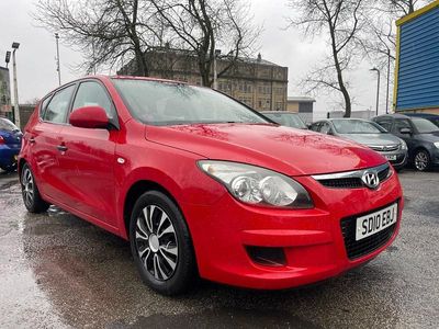 Used Hyundai i30 Classic 109 HP (80 kW) 2010 Red Hatchback