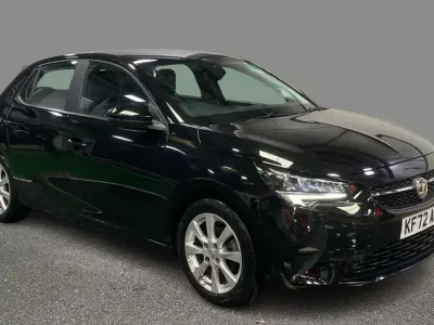 Usado Vauxhall Corsa Design Edition 75 HP (55 kW) 2023 Preto Citadino