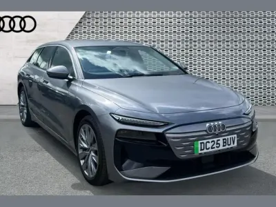 New Audi e-tron Sport 206 kW (281 HP) 2025 Grey SUV